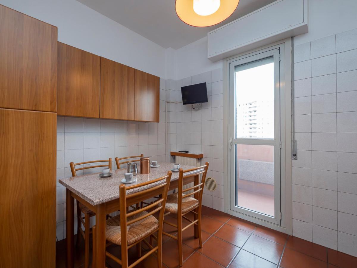 I Host Apartment - Appennini 53 米兰 外观 照片