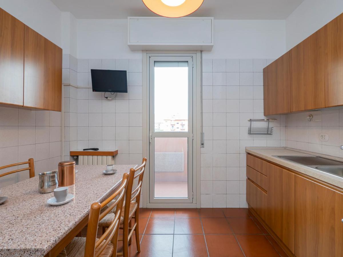 I Host Apartment - Appennini 53 米兰 外观 照片