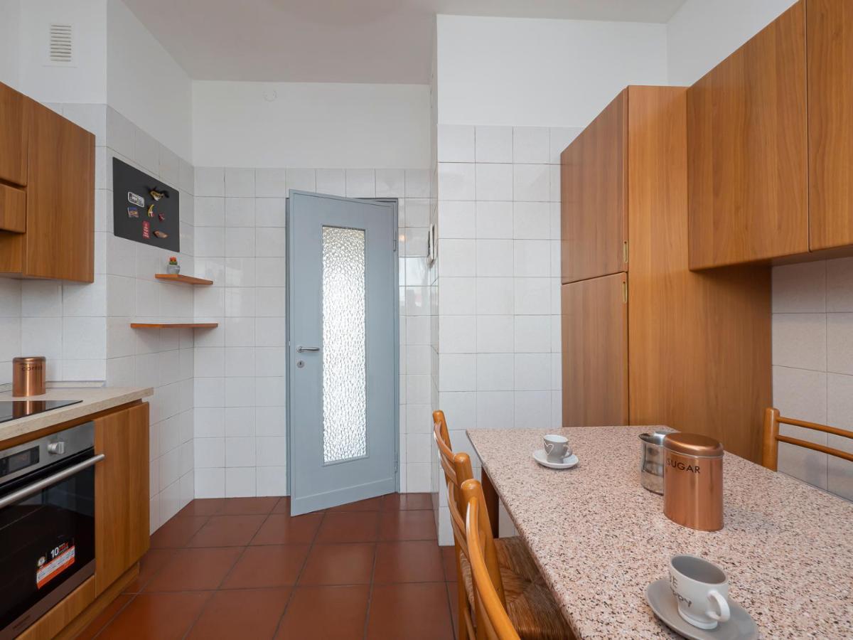 I Host Apartment - Appennini 53 米兰 外观 照片